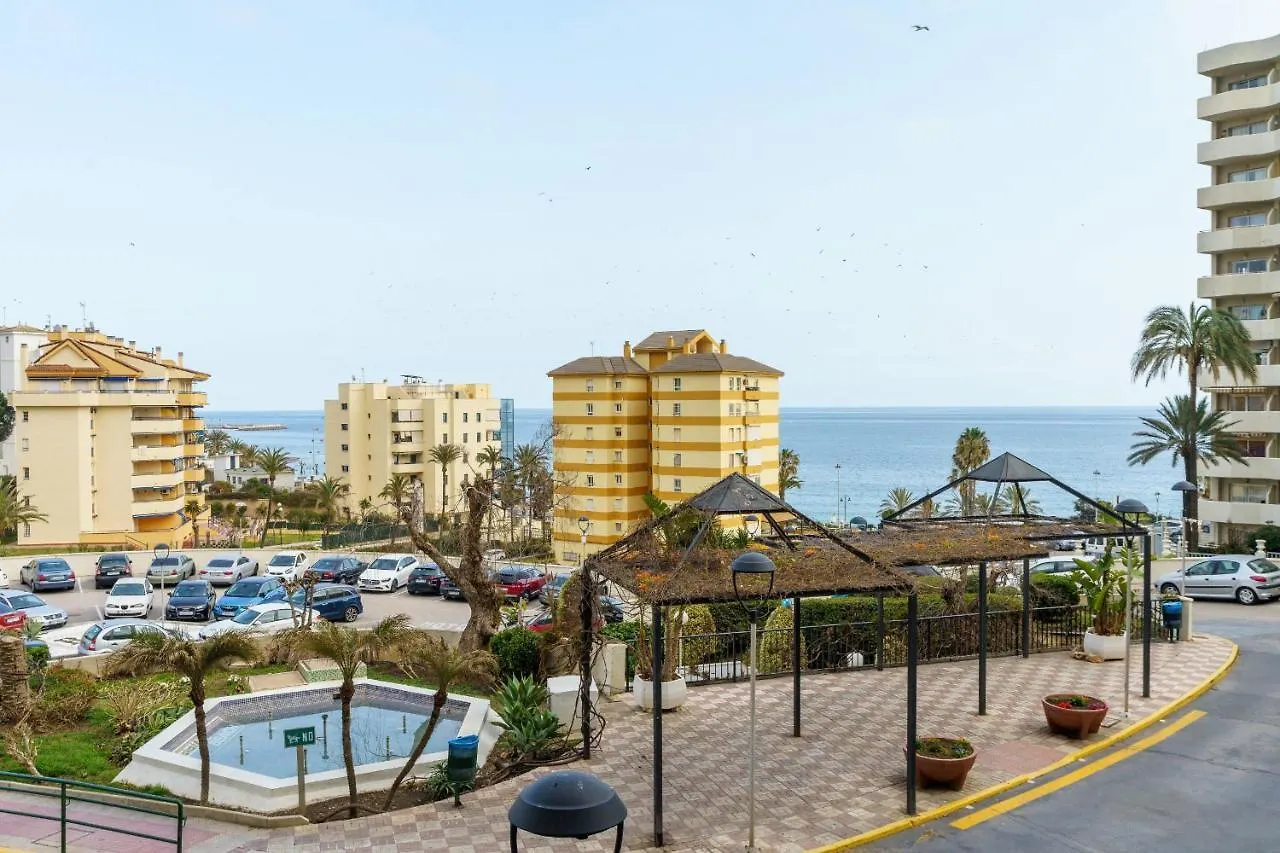 Διαμέρισμα Seaview Beachfront Studio With Aqua Park & Balcony Benalmádena