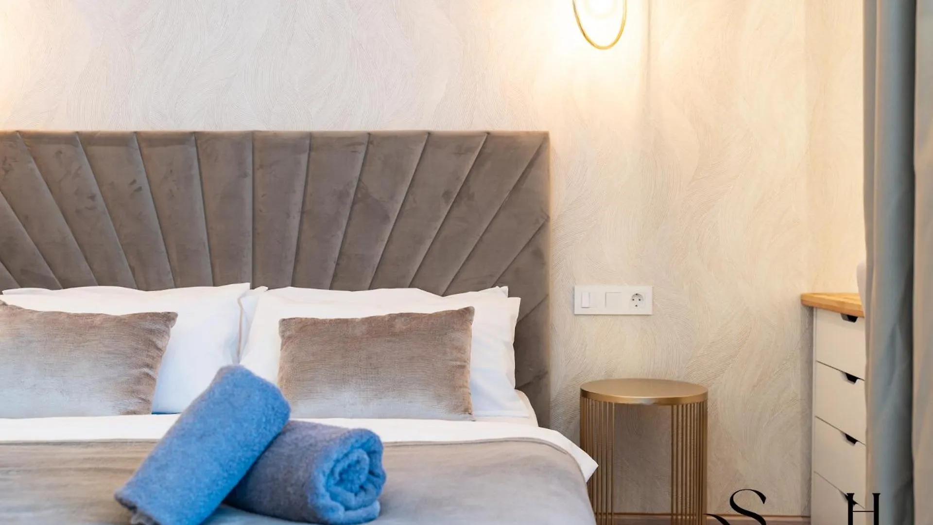 Apartment Seaview Beachfront Studio With Aqua Park & Balcony Benalmadena Spain